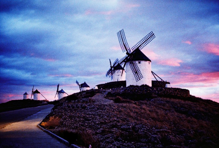 mulini-al-tramonto-consuegra